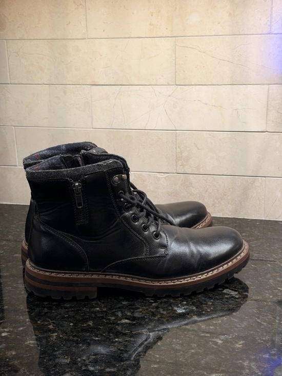Madden NYC Men\'s Devon Black Lace-Up Boots with Side Zip